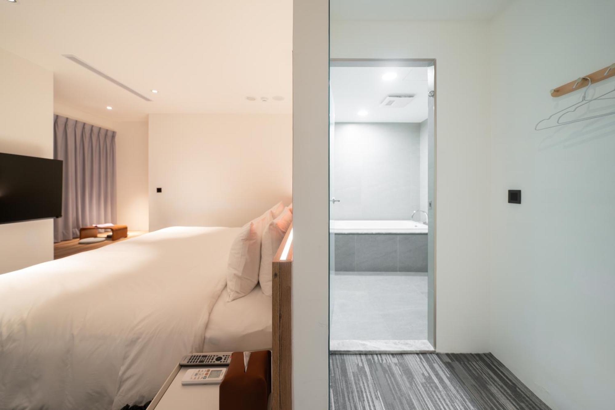 禾淞津別邸 Kashotsu Bettei Apartment Đài Trung Ngoại thất bức ảnh